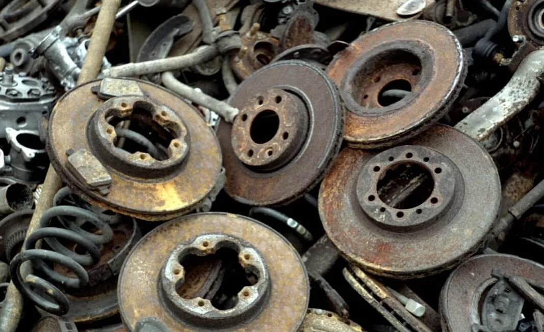 Pièces auto pas cher : Économisez jusqu'à 70% sans sacrifier la qualité